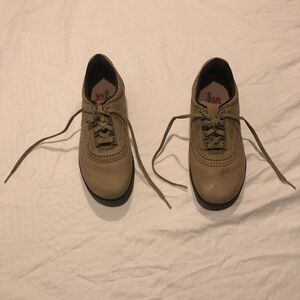 SAS‎ Shoes Womens Sz 7 M Brown Oxford